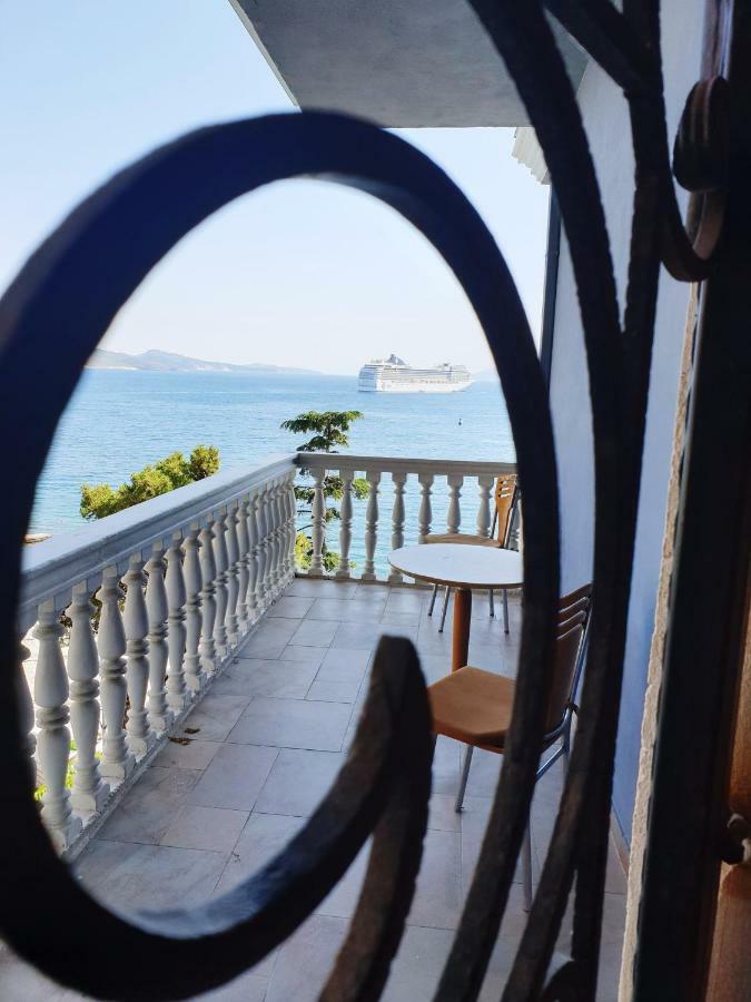 Guesthouse Central Sarande - 777 外观 照片