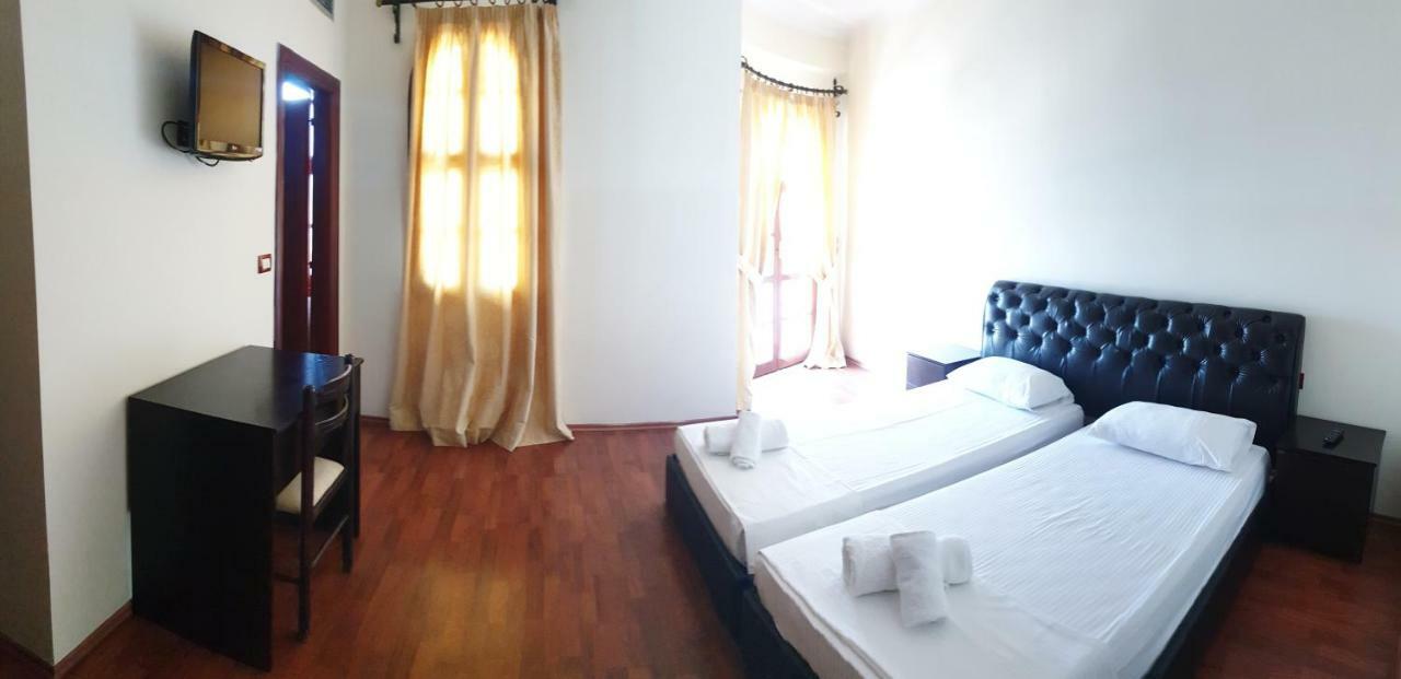 Guesthouse Central Sarande - 777 外观 照片